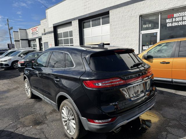 Photo 10 of this LINCOLN MKC
