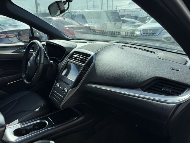 Photo 16 of this LINCOLN MKC