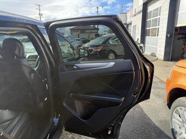 Photo 26 of this LINCOLN MKC