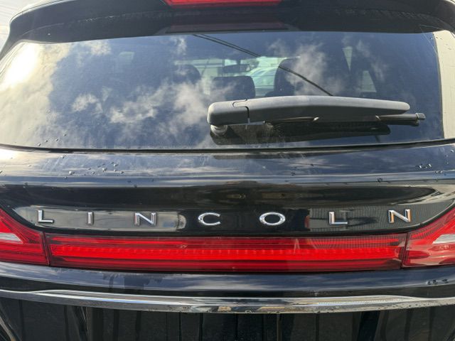 Photo 40 of this LINCOLN MKC