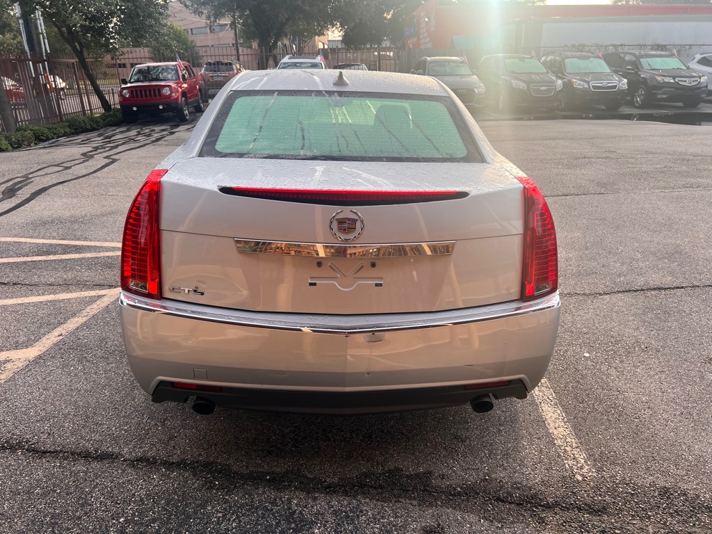 Photo 6 of this CADILLAC CTS