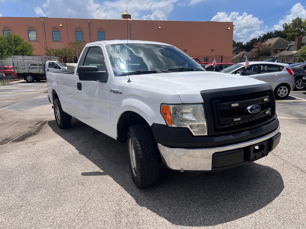 Photo 9 of this FORD F150