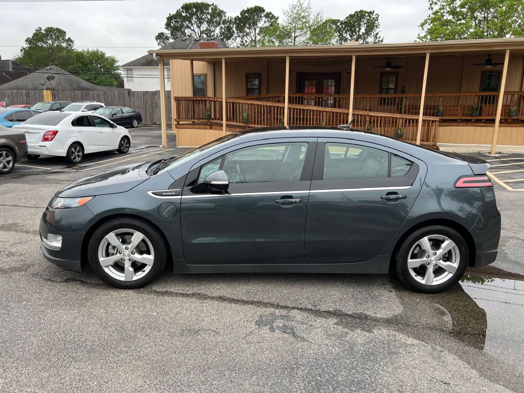 Photo 4 of this CHEVROLET VOLT