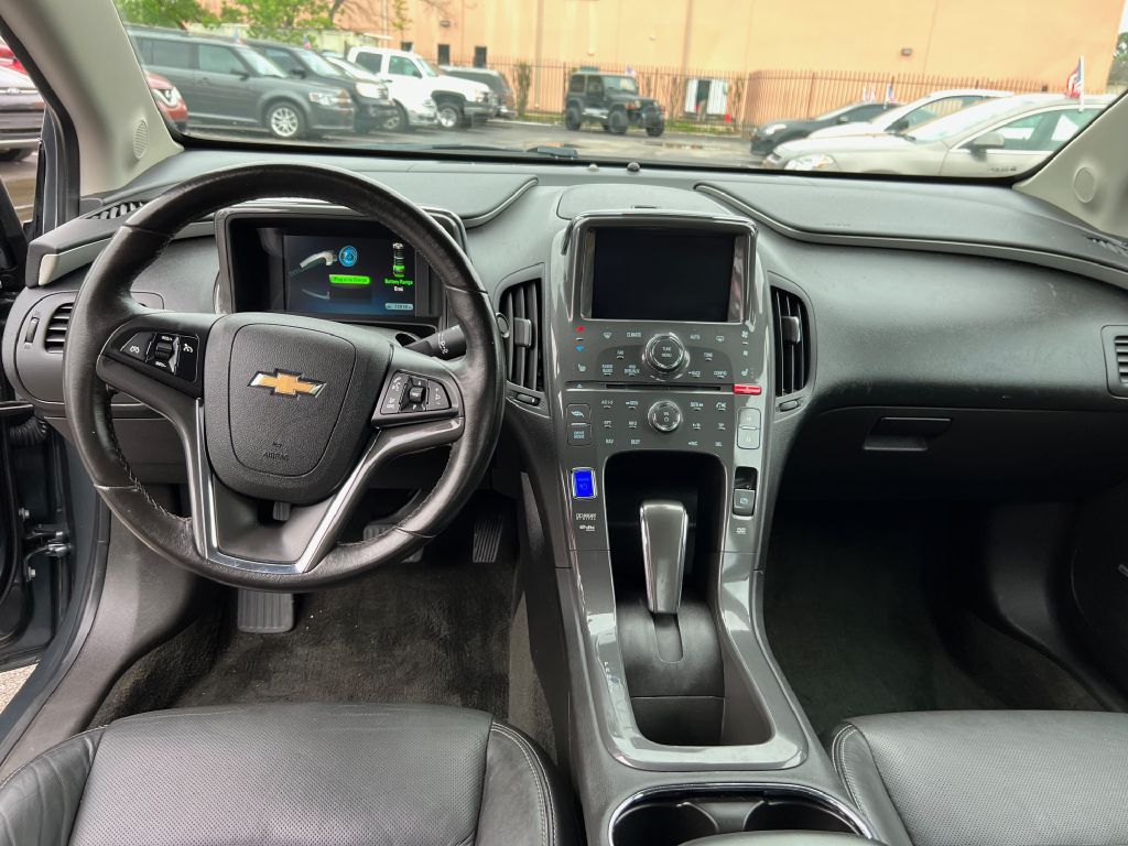 Photo 13 of this CHEVROLET VOLT