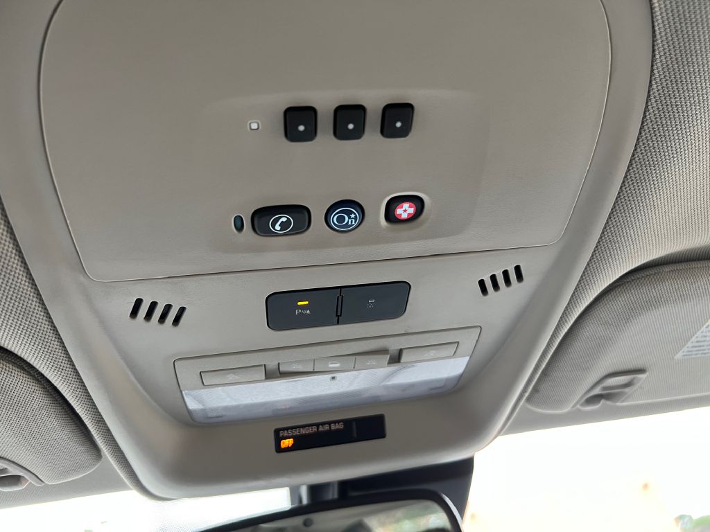 Photo 19 of this CHEVROLET VOLT