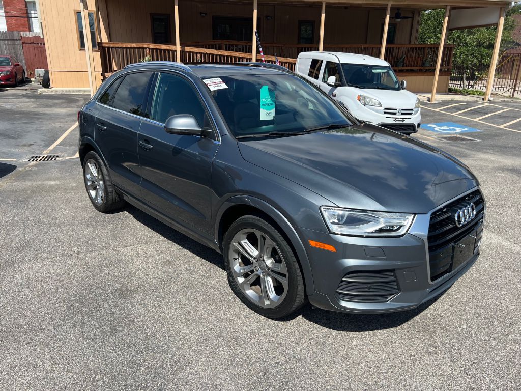 Photo 9 of this AUDI Q3