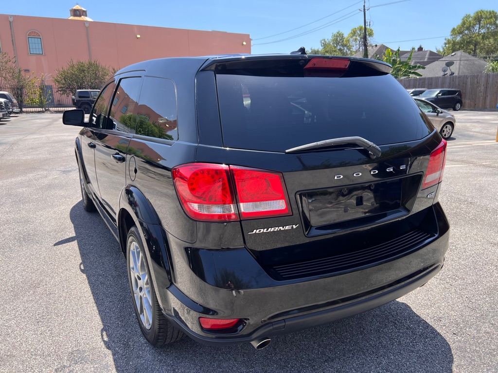 Photo 5 of this DODGE JOURNEY