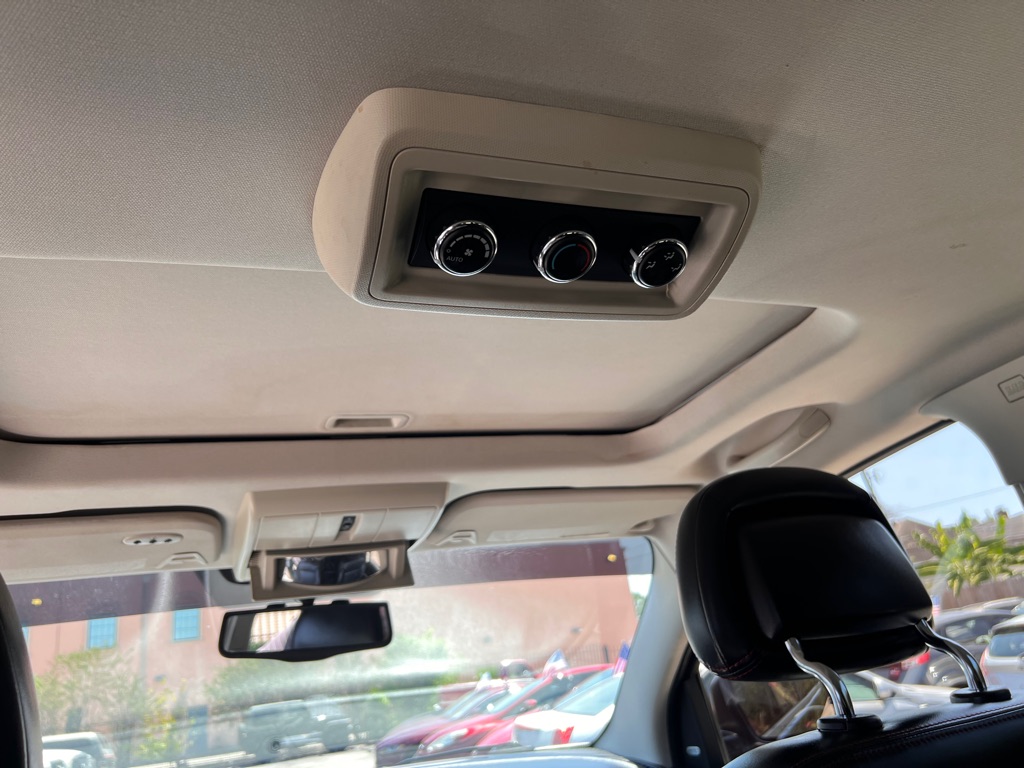 Photo 17 of this DODGE JOURNEY