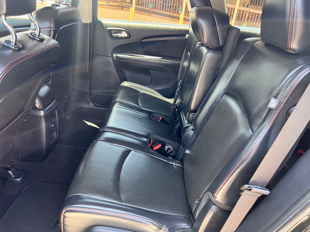 Photo 13 of this DODGE JOURNEY