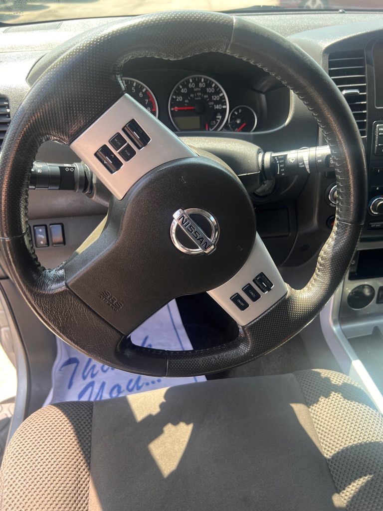 Photo 12 of this NISSAN PATHFINDER