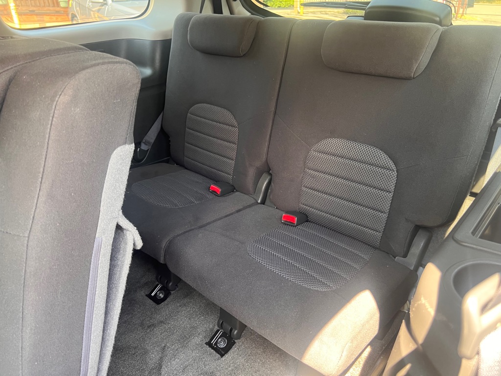 Photo 14 of this NISSAN PATHFINDER