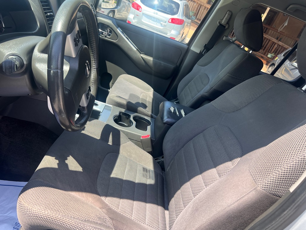 Photo 11 of this NISSAN PATHFINDER