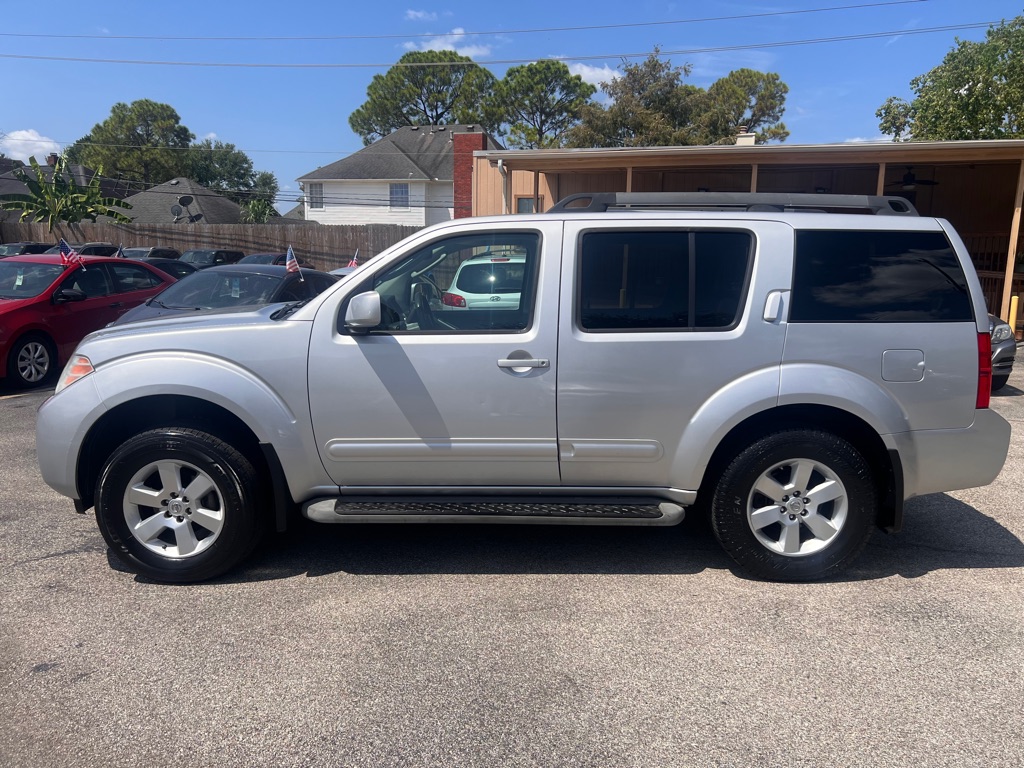Photo 4 of this NISSAN PATHFINDER