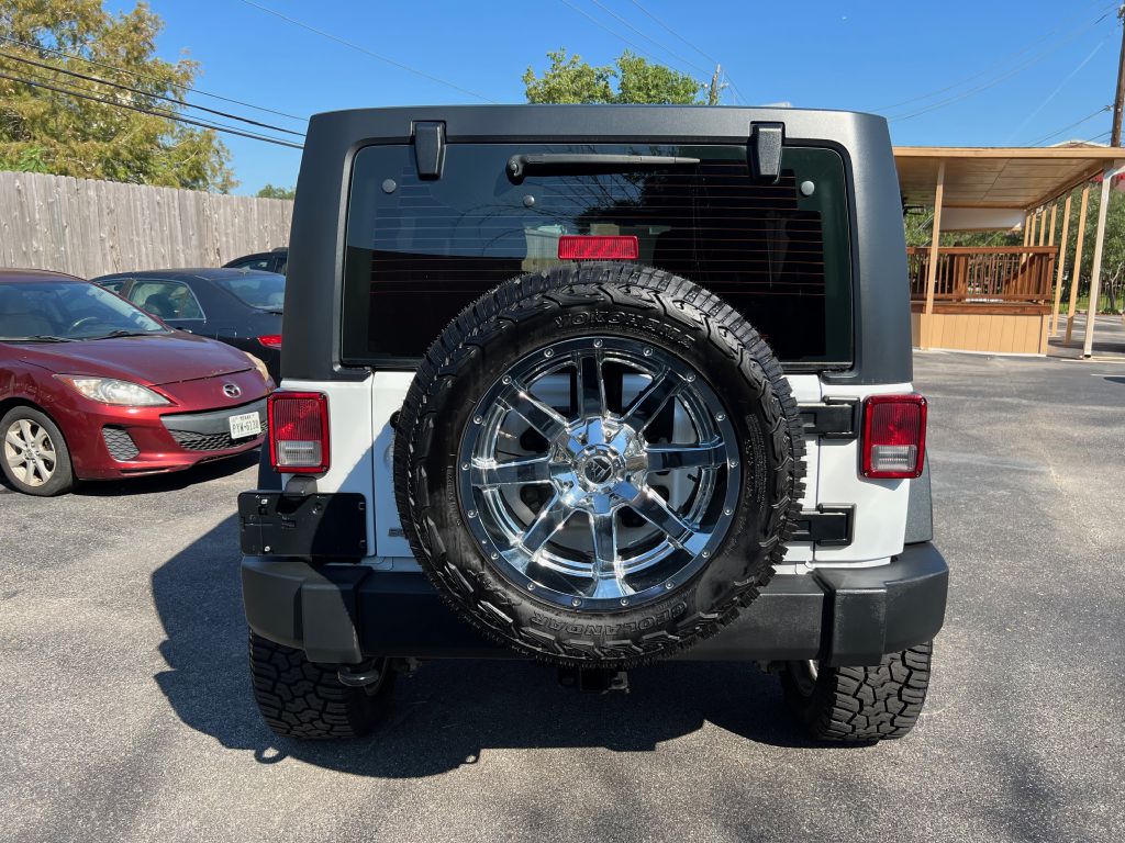 Photo 6 of this JEEP WRANGLER UNLIMI