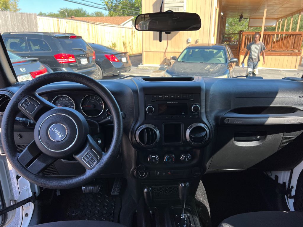 Photo 14 of this JEEP WRANGLER UNLIMI