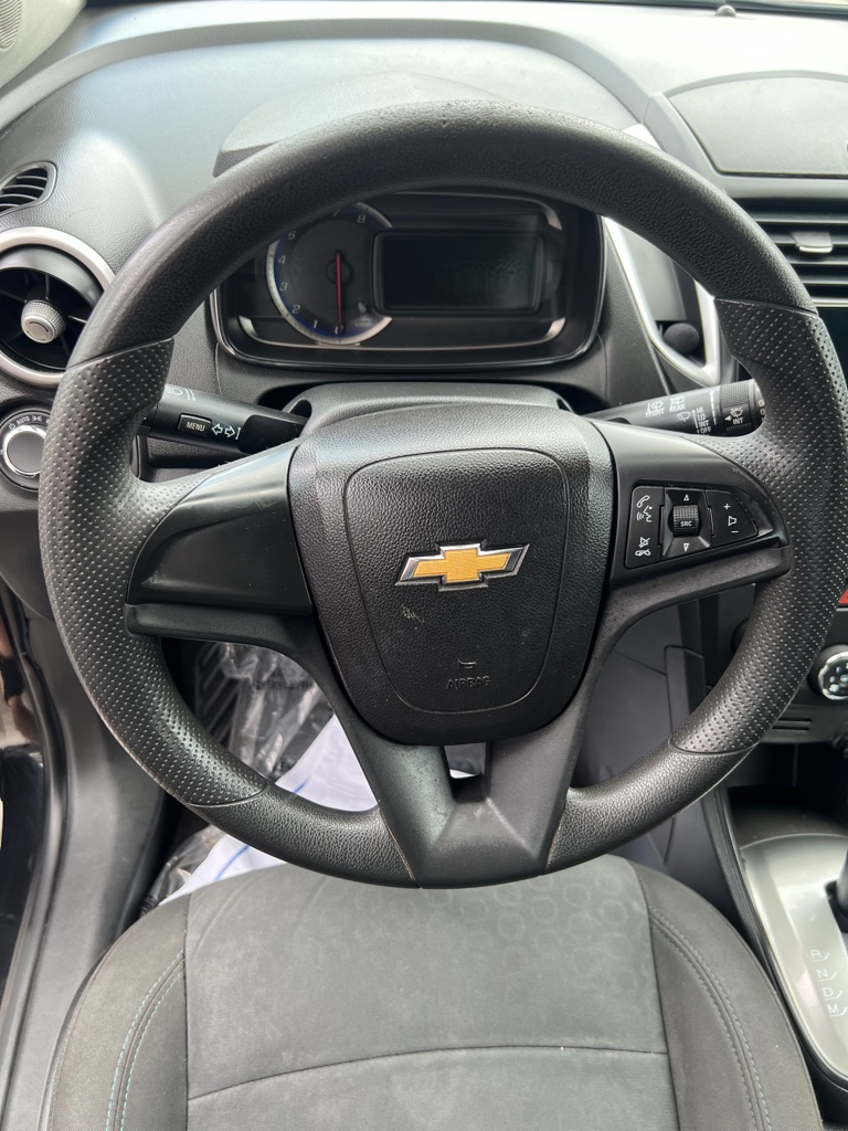 Photo 12 of this CHEVROLET TRAX