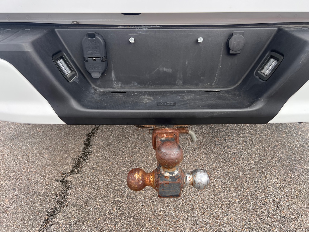 Photo 17 of this FORD F150