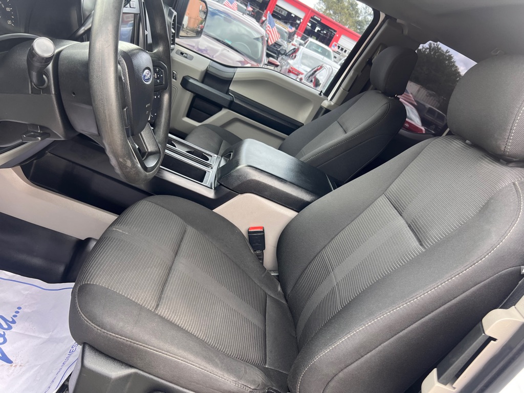 Photo 10 of this FORD F150