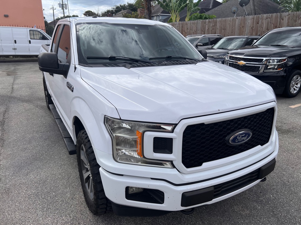 Photo 9 of this FORD F150