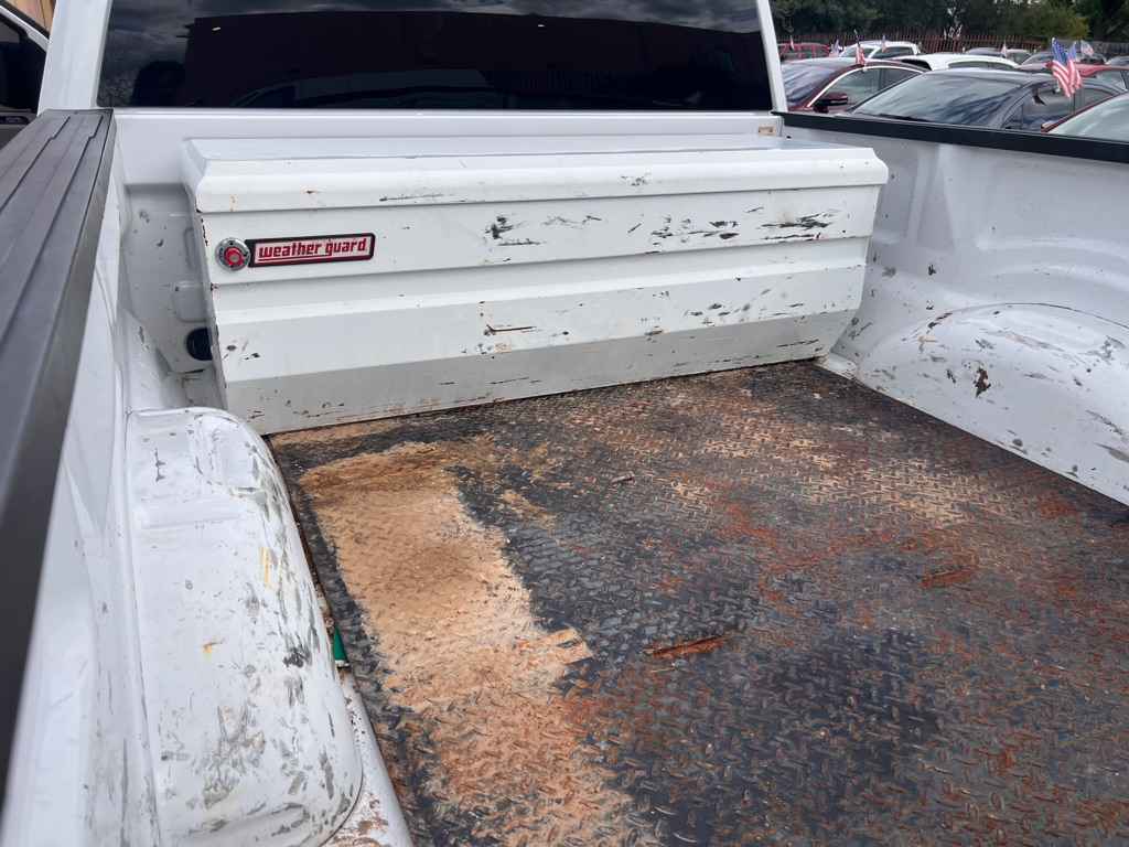 Photo 15 of this FORD F150