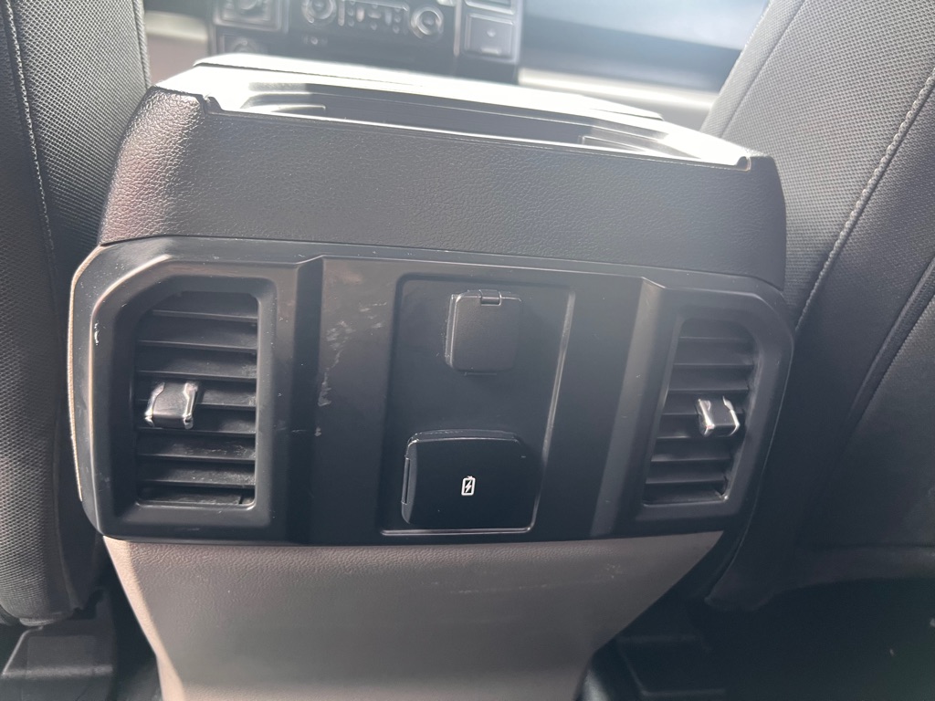 Photo 14 of this FORD F150