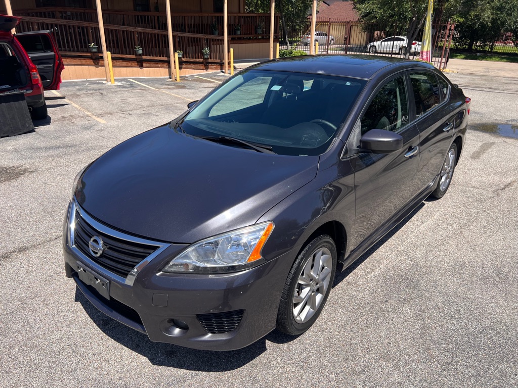 2014 Nissan Sentra 1.8 SR CVT's photo