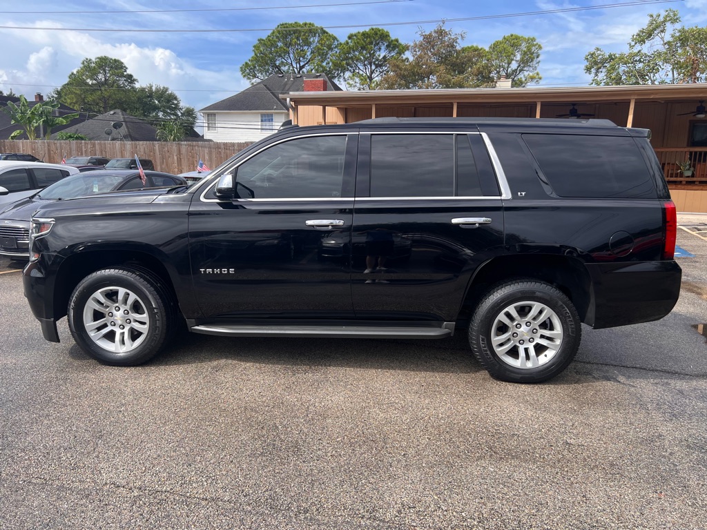 Photo 4 of this CHEVROLET TAHOE