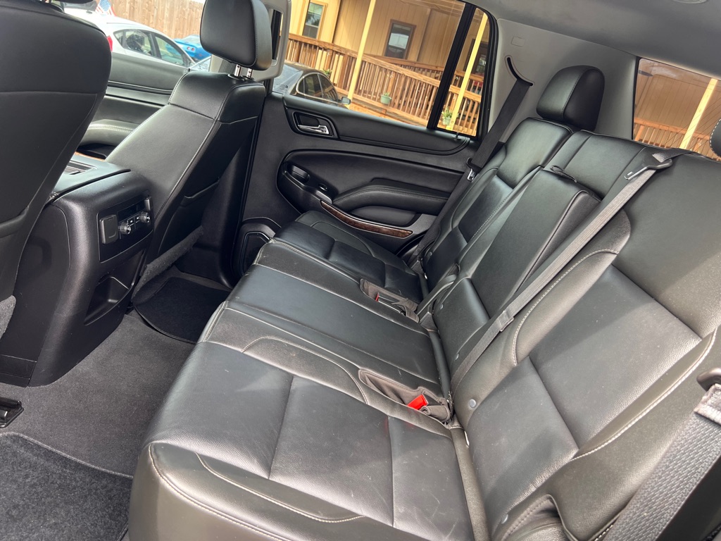 Photo 13 of this CHEVROLET TAHOE