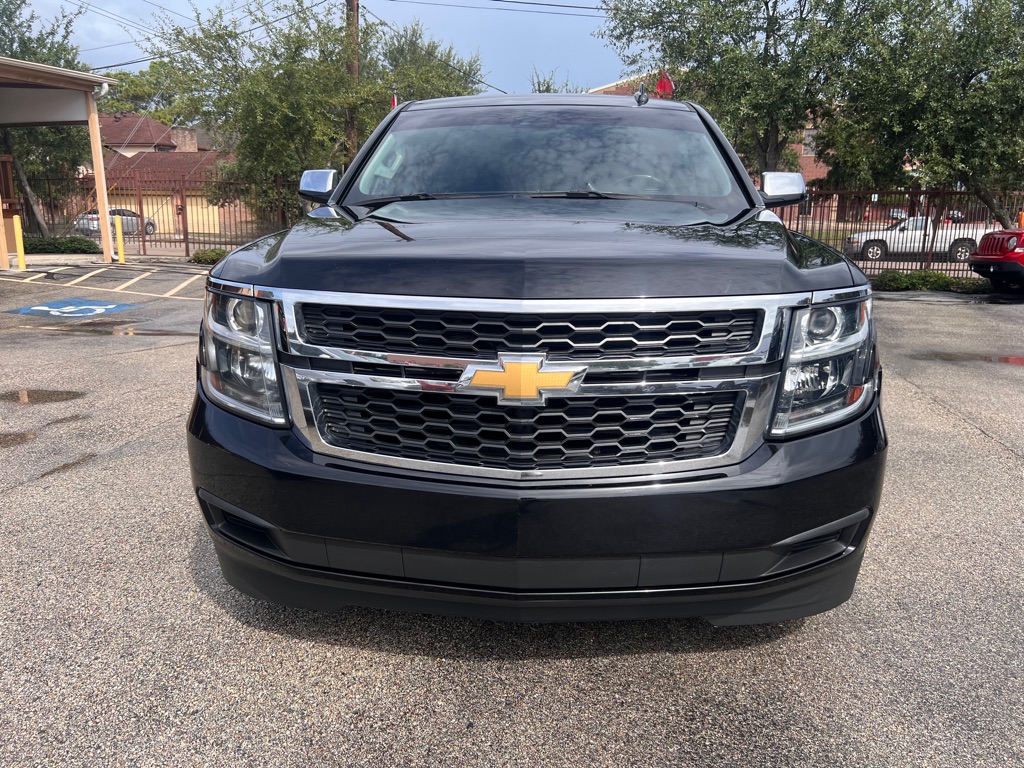 Photo 3 of this CHEVROLET TAHOE