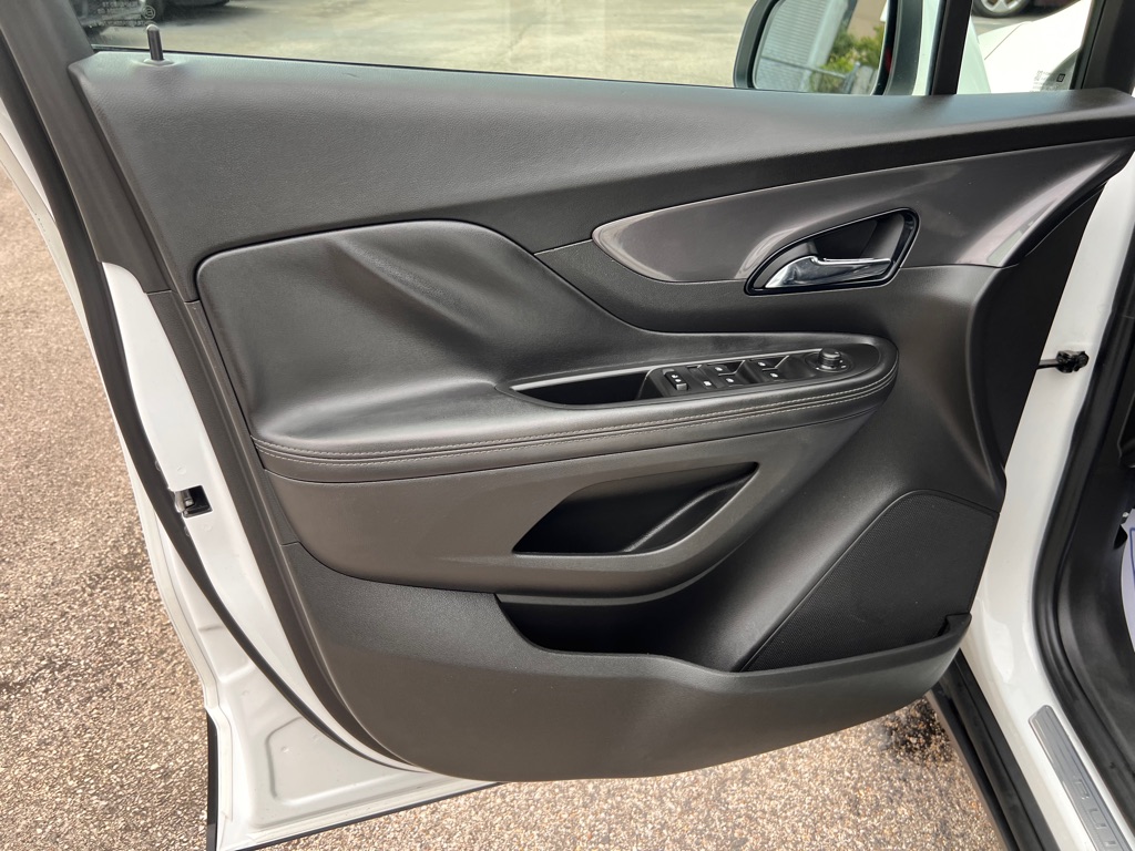 Photo 9 of this BUICK ENCORE