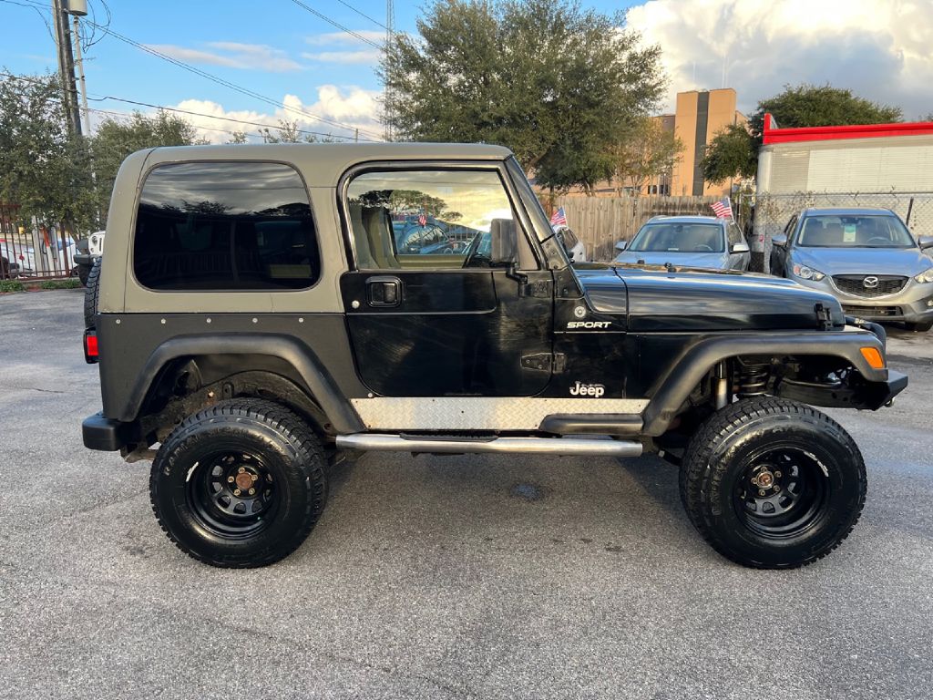 Photo 8 of this JEEP WRANGLER / TJ