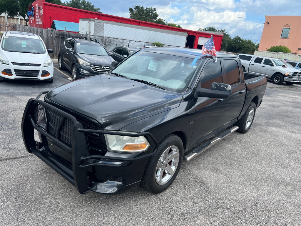2011 DODGE RAM 1500 SLT's photo