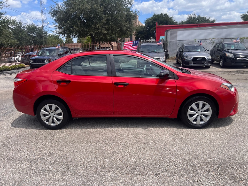 Photo 8 of this TOYOTA COROLLA