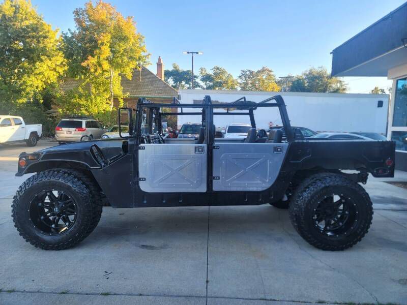 View vehicle photo 5