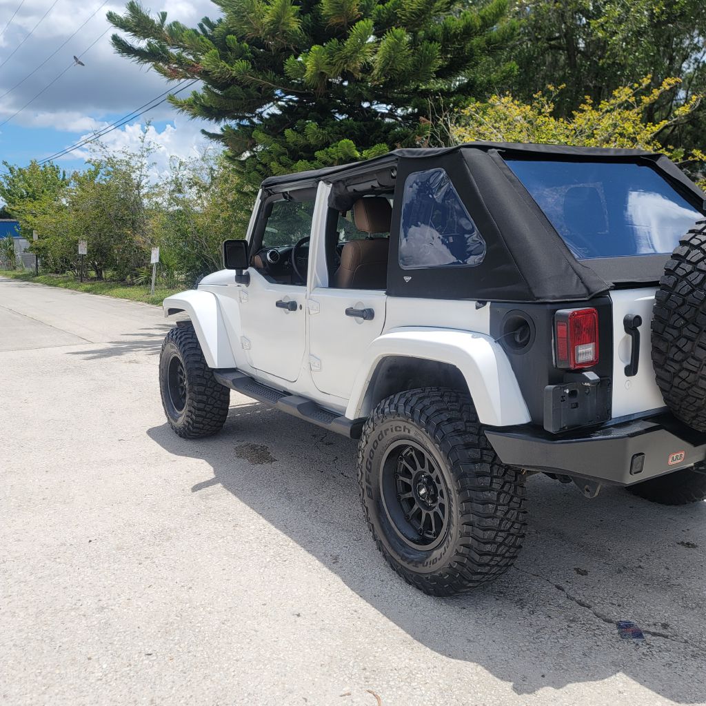 Photo 11 of this JEEP WRANGLER UNLIMI