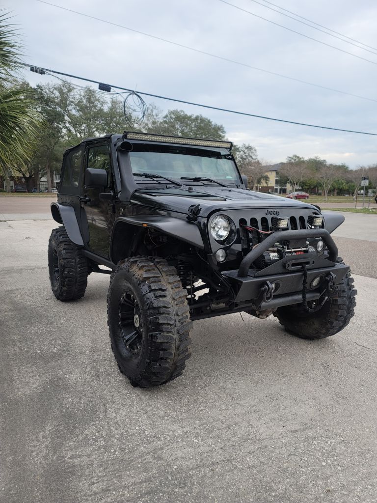 Photo 3 of this JEEP WRANGLER