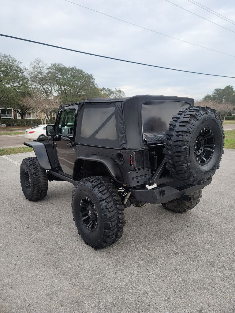 Photo 9 of this JEEP WRANGLER