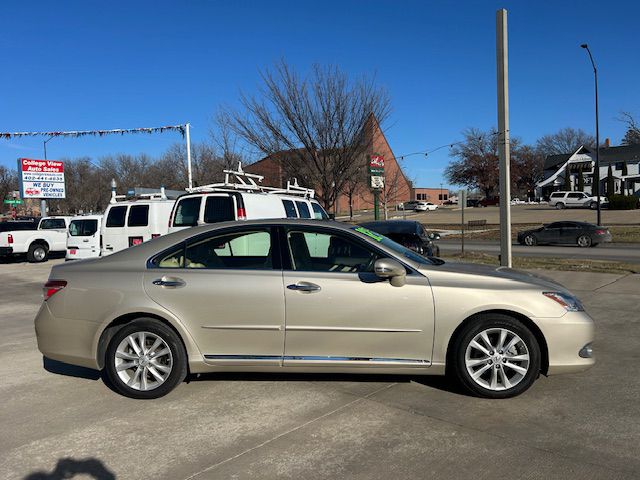 2012 Lexus ES 350's photo
