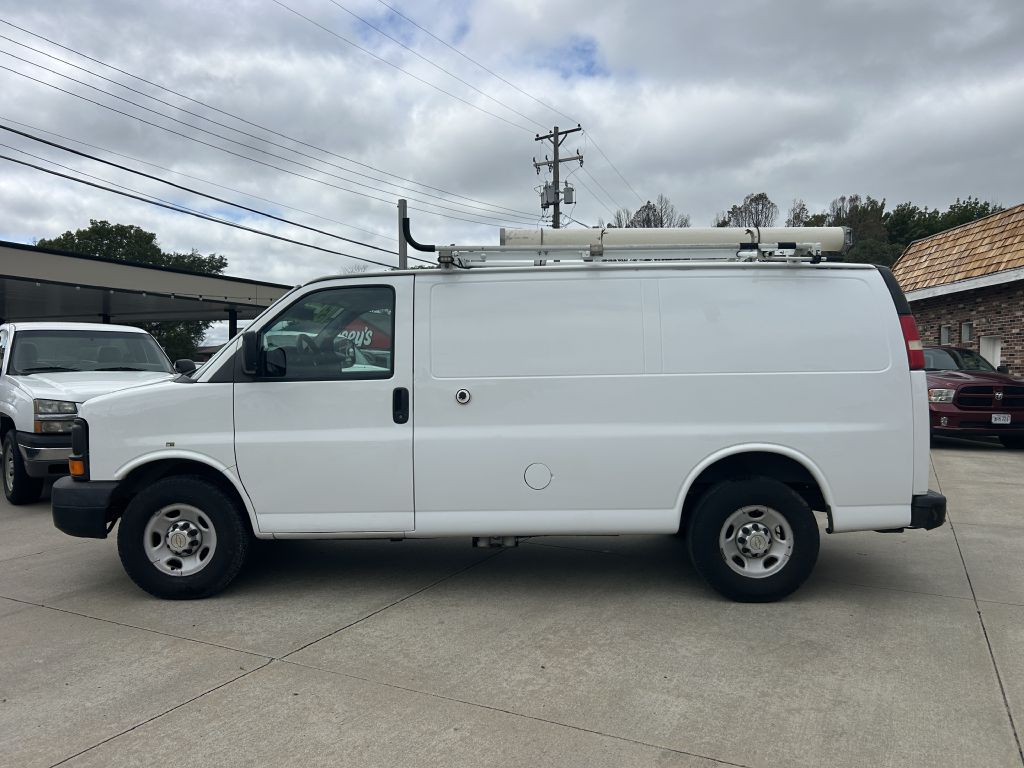 Additional photo of vehicle.