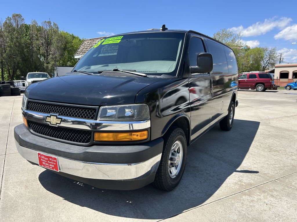 CHEVROLET EXPRESS G2500 2018 CHEVROLET EXPRESS G2500 1GCWGAFP4J1185746