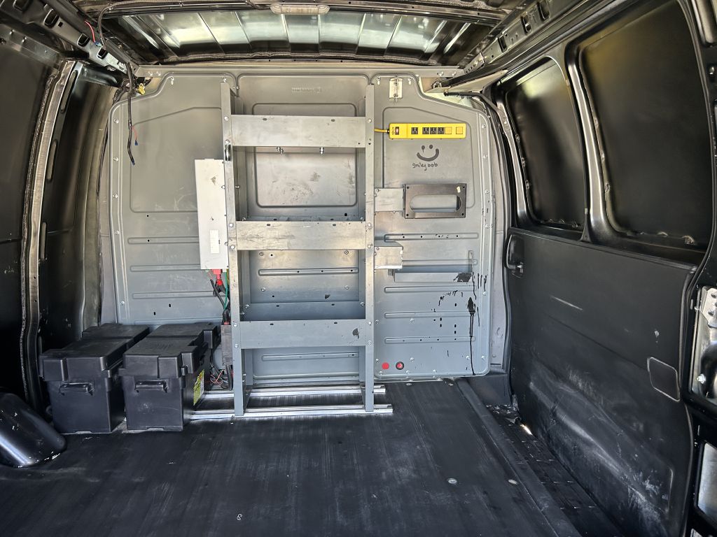 CHEVROLET EXPRESS G2500 2018 CHEVROLET EXPRESS G2500 1GCWGAFP4J1185746