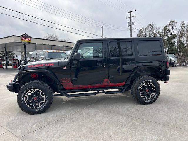 Additional photo of vehicle.