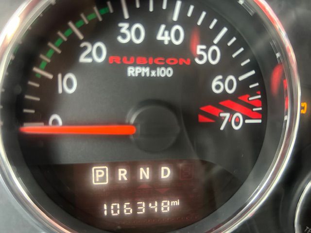 Additional photo of vehicle.