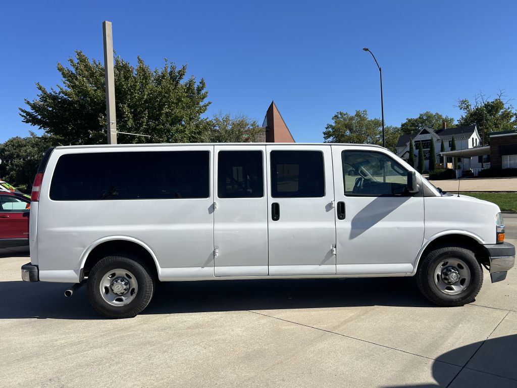 2017 CHEVROLET EXPRESS G3500