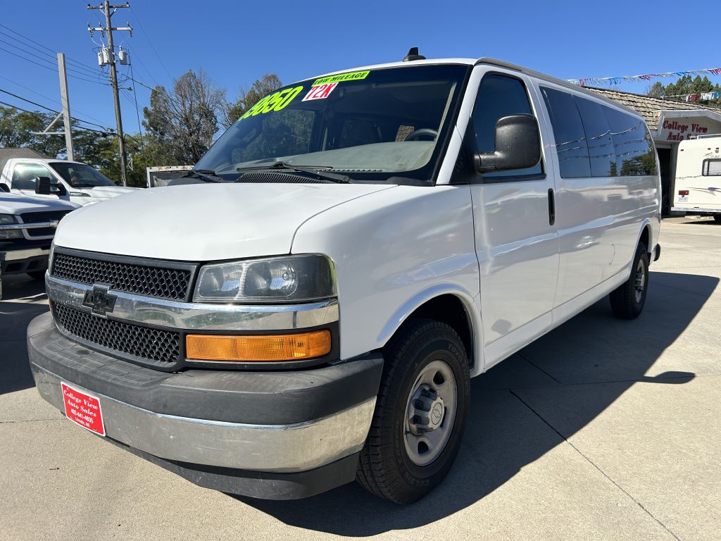 Photo 4 of this CHEVROLET EXPRESS G3500