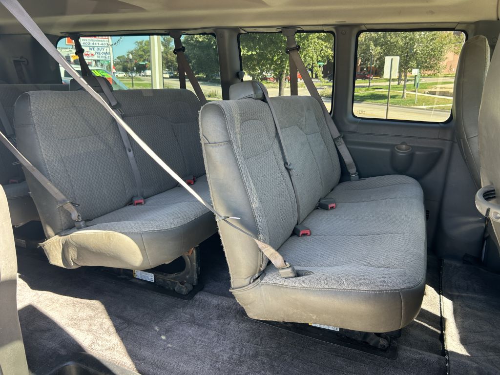 Photo 10 of this CHEVROLET EXPRESS G3500