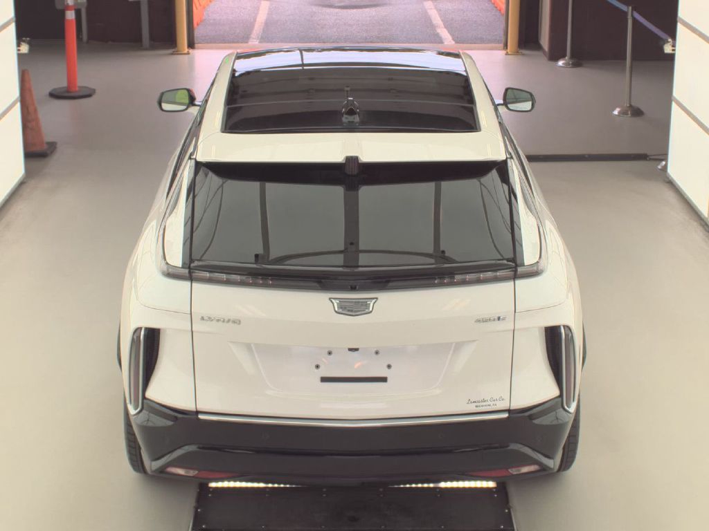 Photo 5 of this CADILLAC LYRIQ