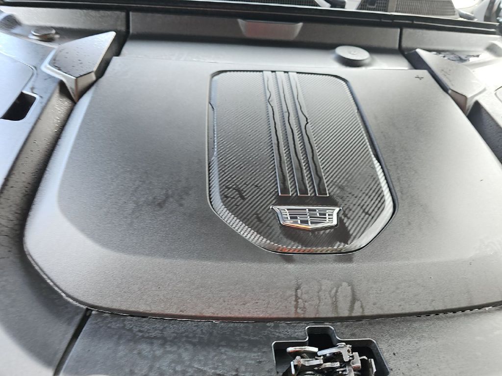 Photo 14 of this CADILLAC LYRIQ