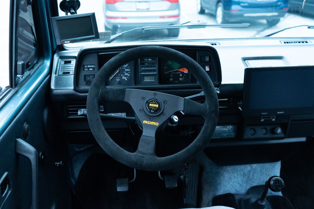 Photo 49 of this VOLKSWAGEN VANAGON