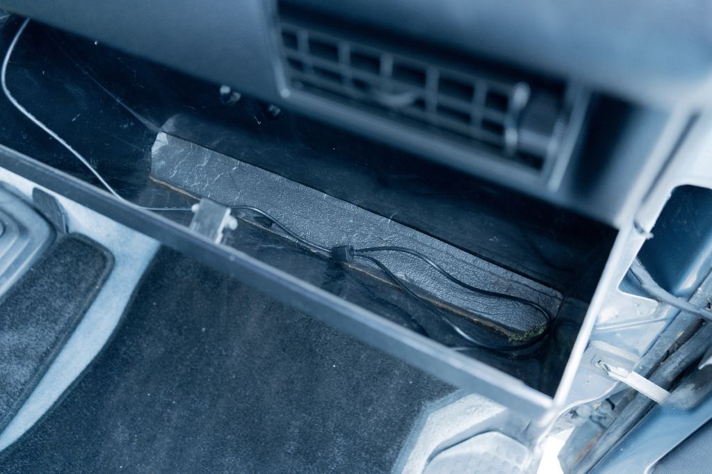 Photo 65 of this VOLKSWAGEN VANAGON